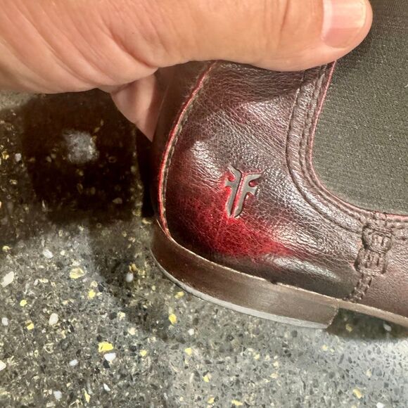 Frye Jillian Cordovan Leather Chelsea Boots. Size 7. - Picture 8 of 10